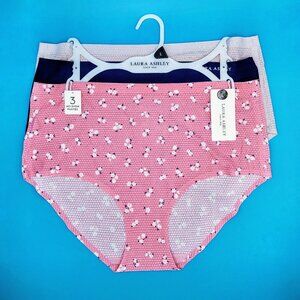 New Women’s Laura Ashley 3 Pack‎ No Show Panties Size L - NWT